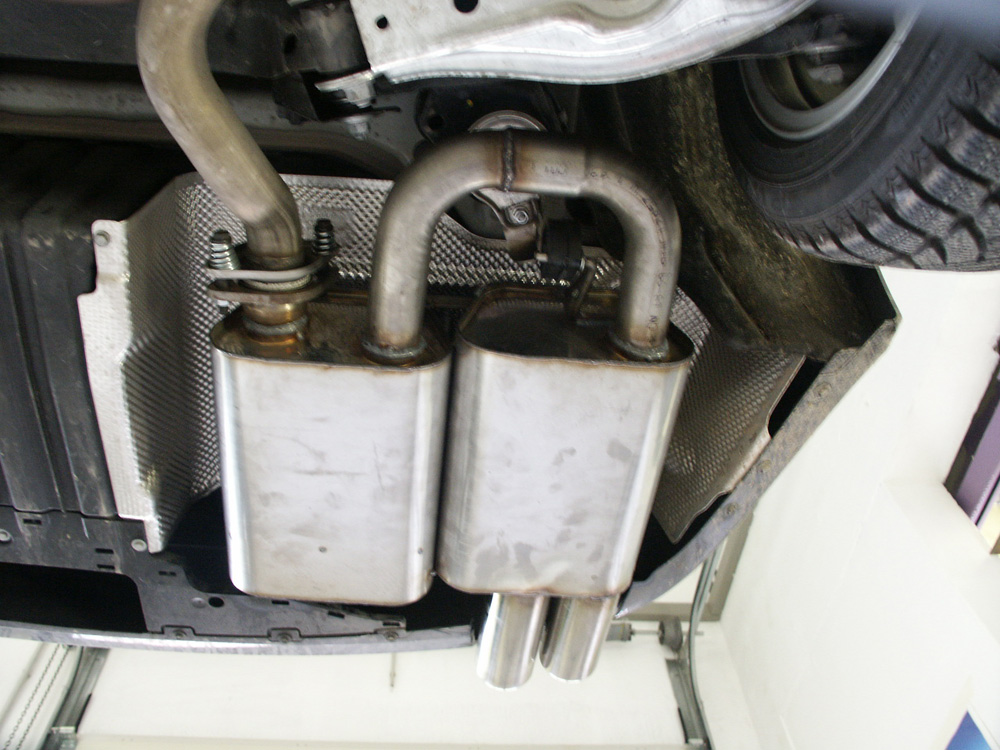 BMW E90/91 318i/ 320i Endschalldämpfer - 2x76 Typ 13 BMW E90/91 318i/ 320i Endschalldämpfer - 2x76 Typ 18