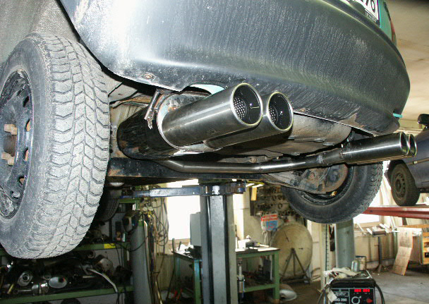 Opel Corsa B Endschalldämpfer Ausgang rechts/links - 2x80 Typ 13 rechts/links Opel Corsa B Endschalldämpfer Ausgang rechts/links Ø60mm - 2x80 Typ 13 rechts/links