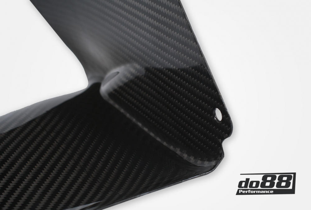 BMW F8X M3 M4 Seitlicher Ladeluftkühler Wasserkühler BMW F8X M3 M4 Seitlicher Ladeluftkühler Wasserkühler