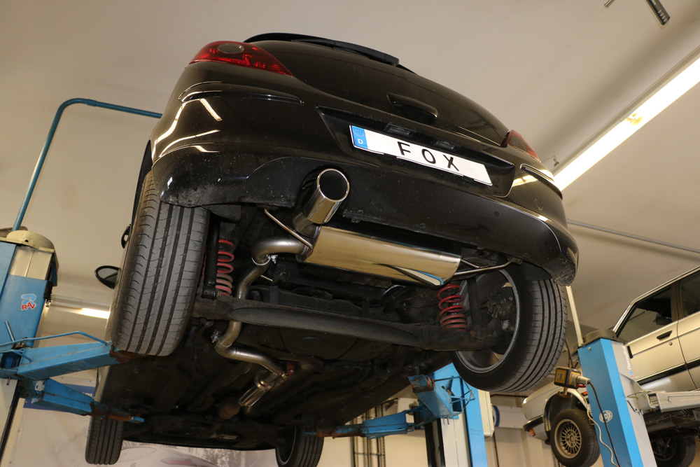 Opel Corsa D GSI Endschalldämpfer quer Ausgang einseitig - 1x100 Typ 16 Opel Corsa D GSI Endschalldämpfer quer Ausgang einseitig - 1x100 Typ 16