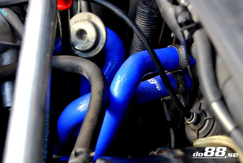 Volvo 940 92-98 Kühlerschläuche ergänzung Blau