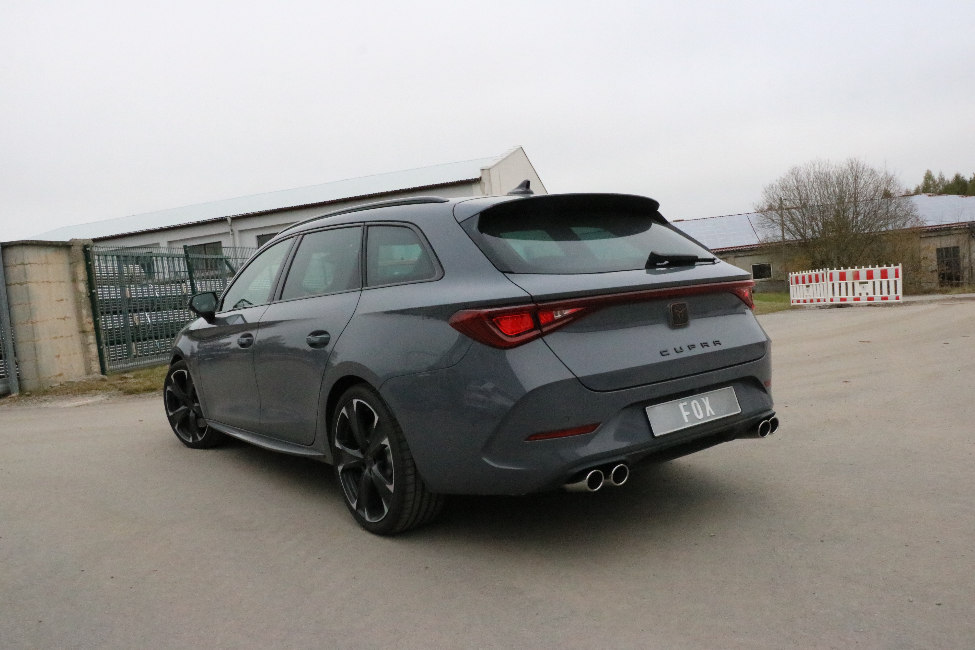 Cupra Leon KL ST 4x4 Halbanlage ab OPF - 2x88x74 Typ 32 rechts/links Cupra Leon KL ST 4x4 Halbanlage ab OPF - 2x88x74 Typ 32 rechts/links