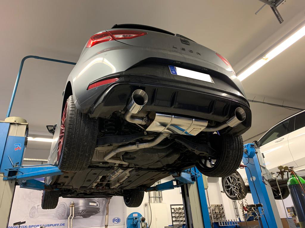 Seat Leon 5F Endschalldämpfer rechts/links - 1x100 Typ 25 rechts/links für Rieger Stoßstange (Art. Nr. 00088089)