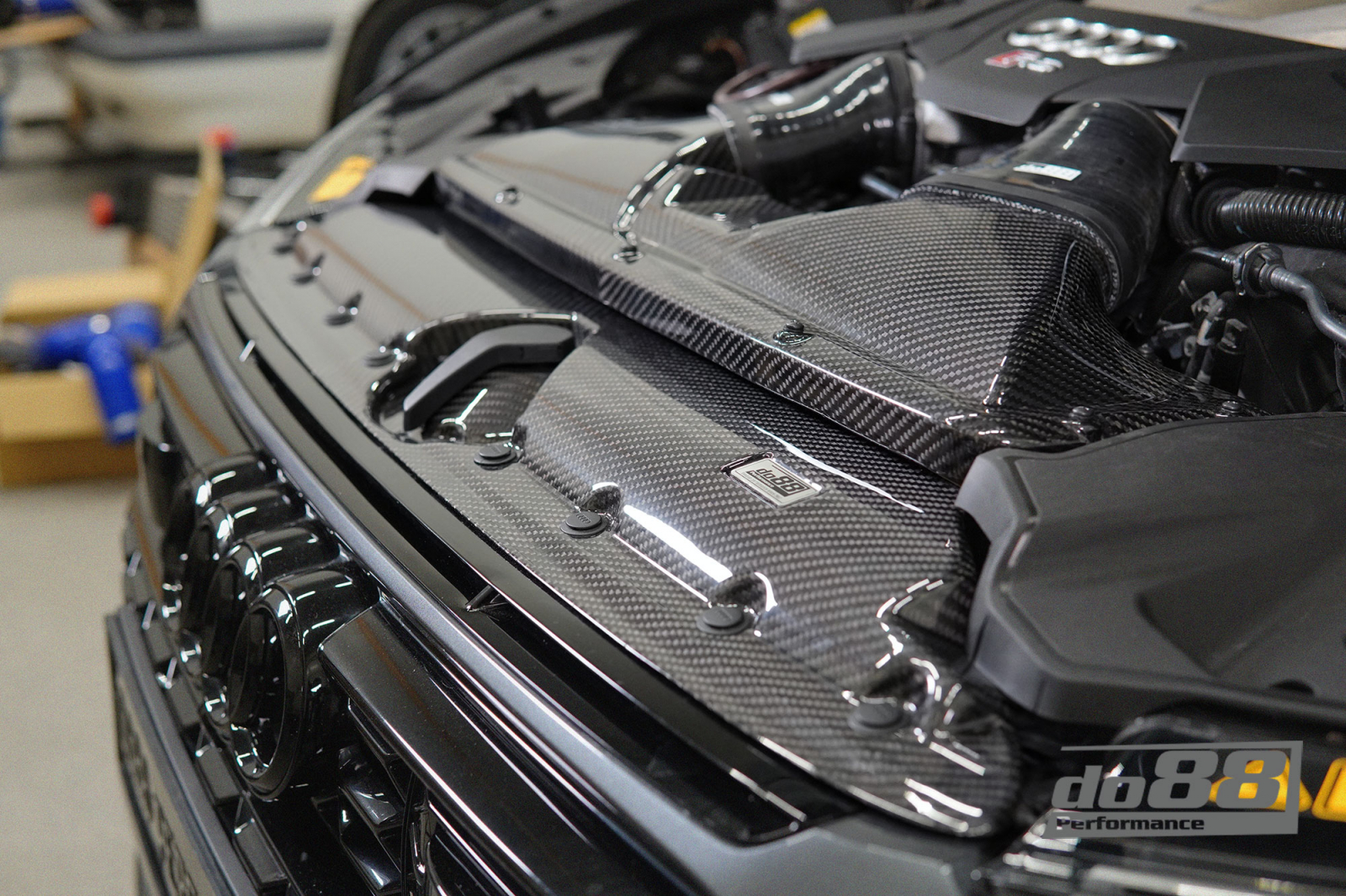 do88 Ansaugsystem Carbonfaser Audi RS6 RS7 C8 do88 Ansaugsystem Carbonfaser Audi RS6 RS7 C8 + Hybrid Air straight