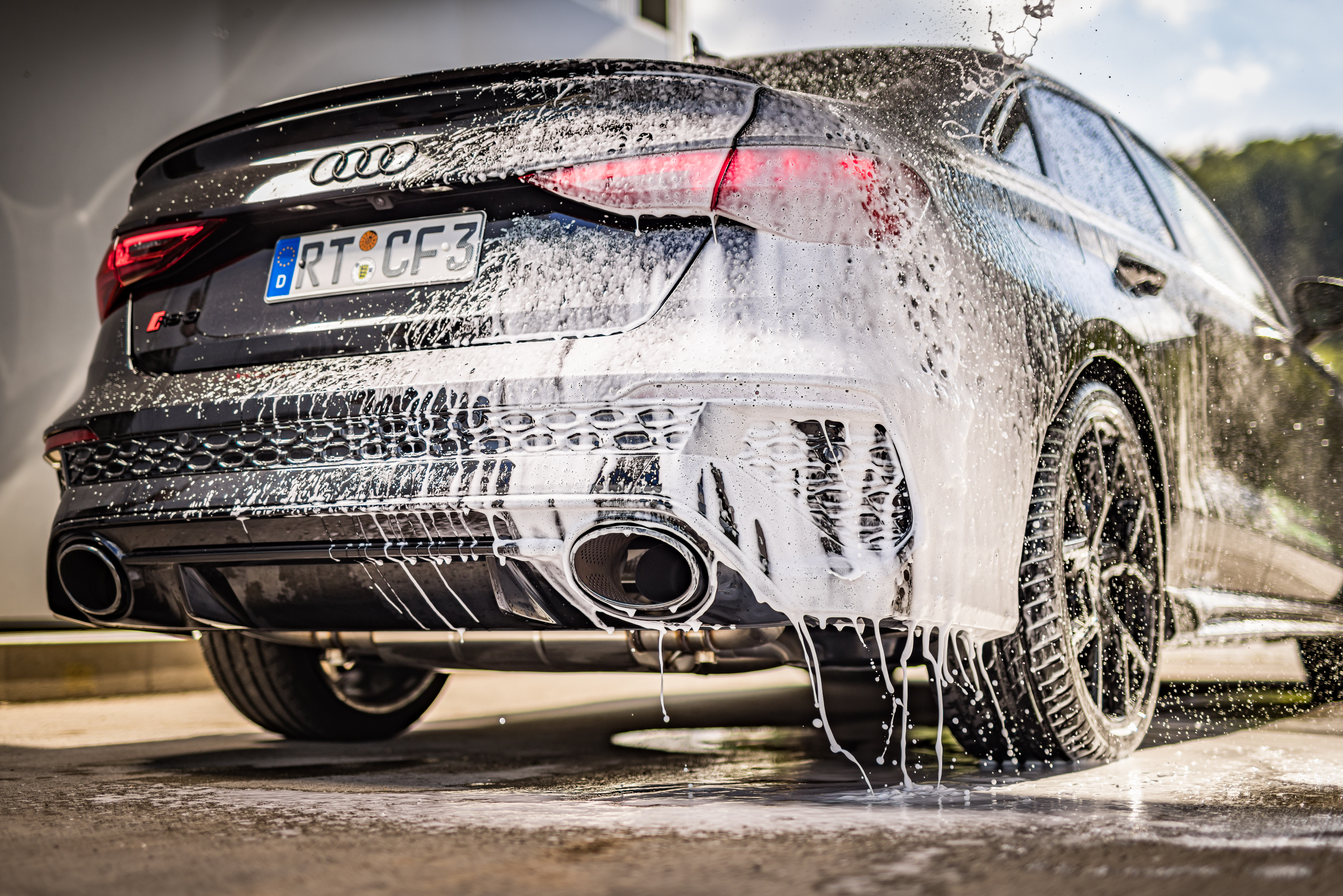 Audi RS3 8Y Limousine Halbanlage ab OPF mit 2 Abgasklappen - Ausgang in den originalen Endrohren Audi RS3 8Y Limousine Halbanlage ab OPF mit 2 Abgasklappen - Ausgang in den originalen Endrohren