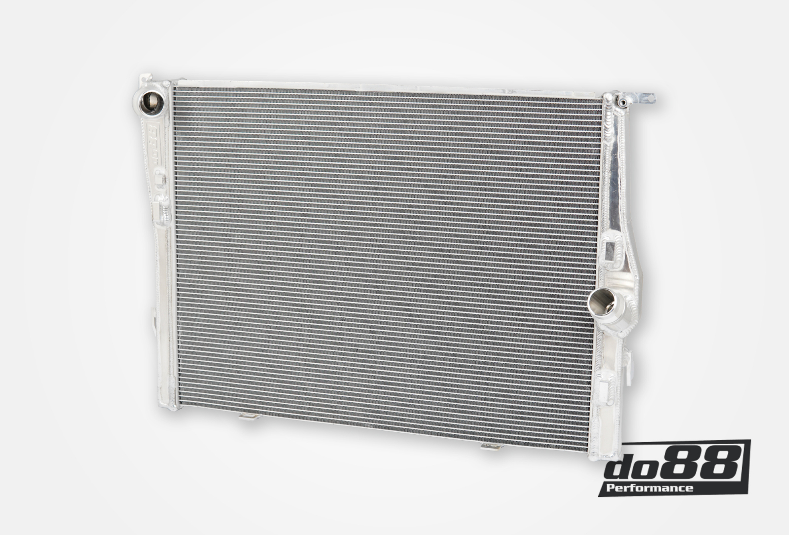 BMW M3 E90 E92 Wasserkühler Aluminium BMW M3 E90 E92 Wasserkühler Aluminium