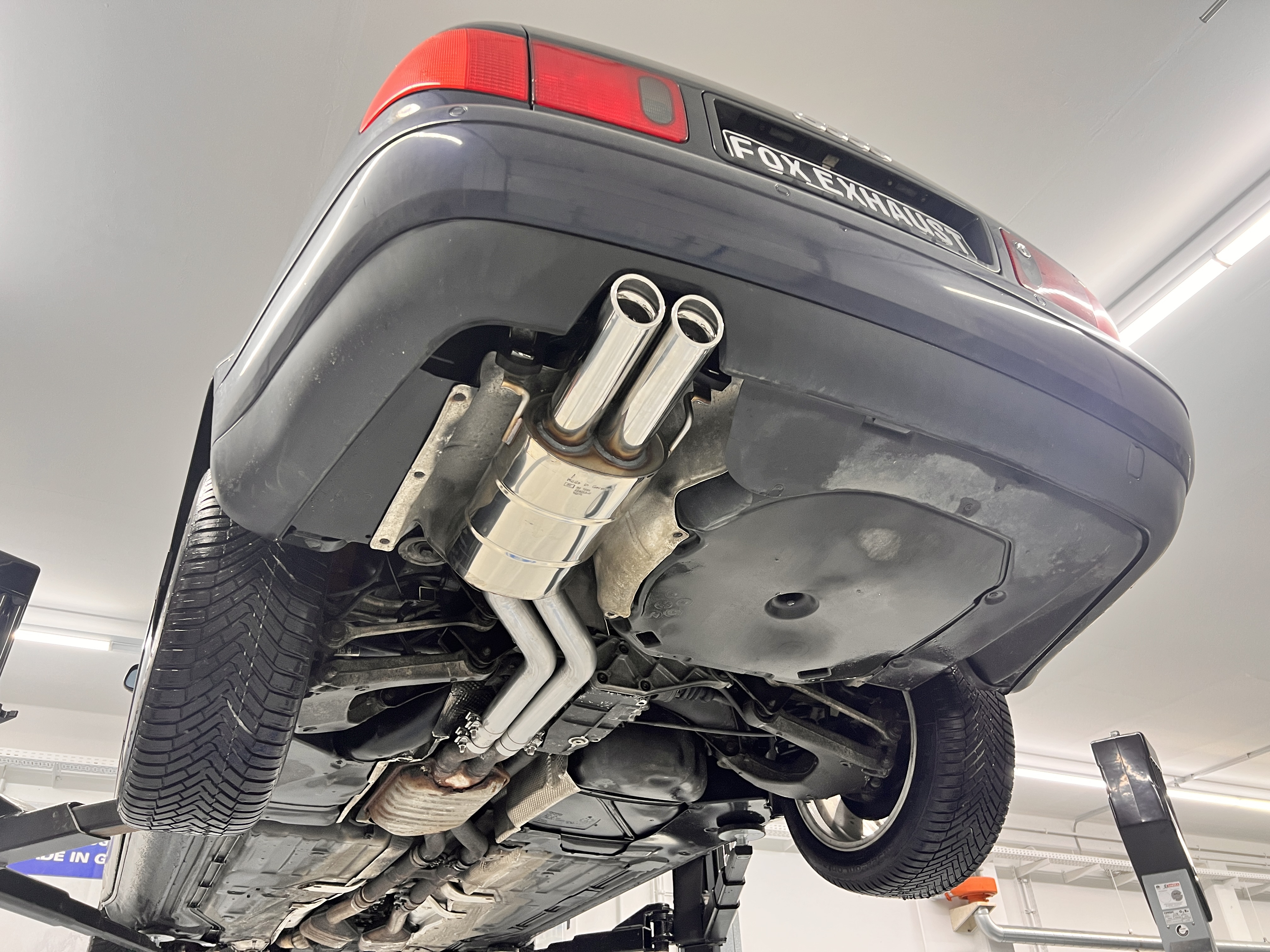 Audi A8/S8 Typ D2 Endschalldämpfer - 2x76 Typ 17